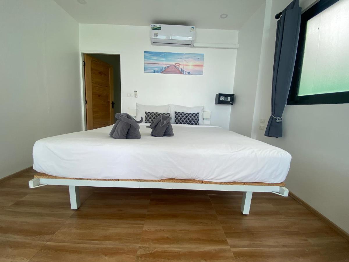 Patong Sunset Villa Phuket Eksteriør billede